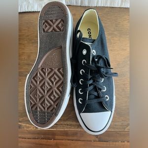 *Brand New* Platform Converse